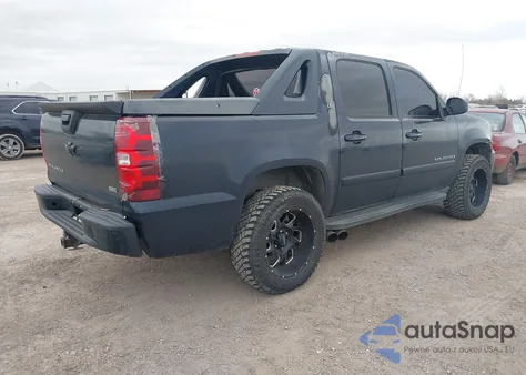 2007 Chevrolet Avalanche 1500 Lt z USA, uszkodzony, nr VIN 3GNEC120X7G215740